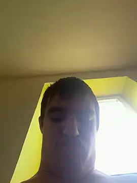 pussyhunter323557 online show from April 5, 2026, 1:30 pm