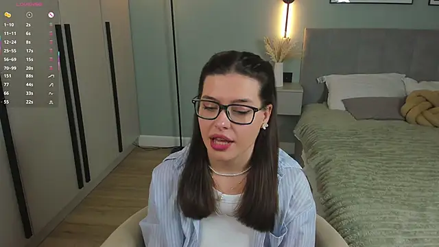 Snapshot of LubaStadt chatting on October 28, 2025, 7:05 pm LubaStadt online show from October 28, 2025, 7:05 pm