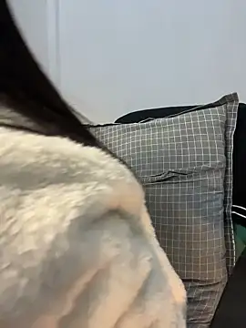 bunny b4nny online show from December 19, 2025, 4:25 pm