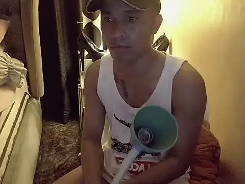 AsianHorseCockOwen online show from November 15, 2025, 12:02 pm