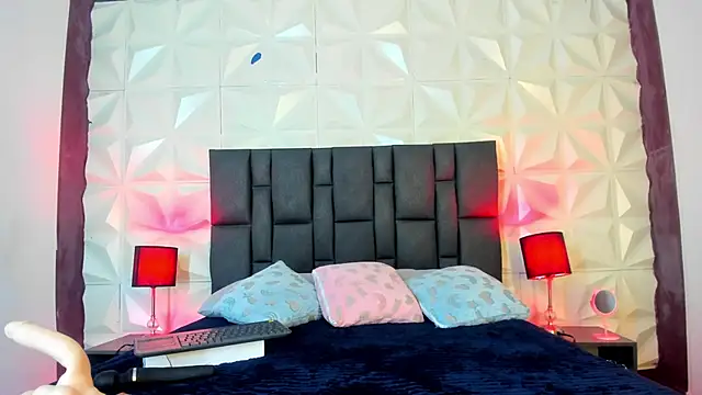 BustyGlow online show from October 7, 2025, 10:56 am