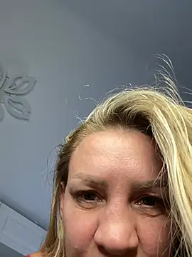 Bellissa  online show from June 30, 2026, 2:07 pm