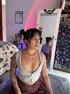 lilitth777 online show from January 16, 2026, 7:18 pm