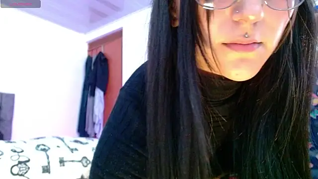 Snapshot of lilitth777 chatting on February 24, 2026, 9:13 pm lilitth777 online show from February 24, 2026, 9:13 pm