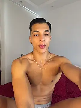 Troye Williams online show from March 13, 2026, 2:45 pm