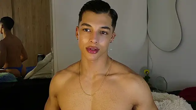 Troye Williams online show from April 25, 2026, 12:13 am