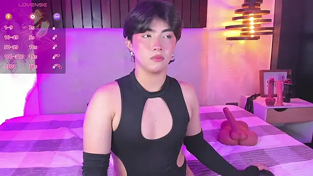 Creamy Angelo online show from October 17, 2025, 9:06 pm