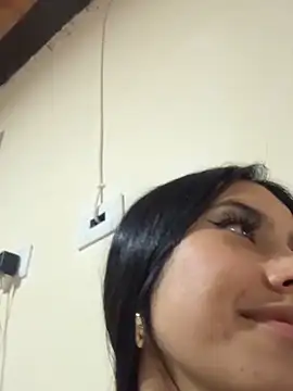 Snapshot of Victoria_alson chatting on November 13, 2025, 3:27 am Victoria alson online show from November 13, 2025, 3:27 am