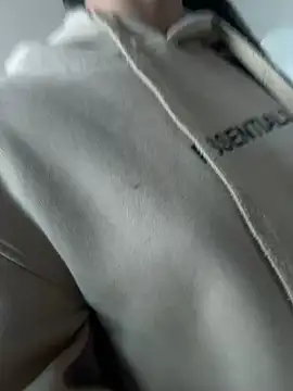 Victoria alson online show from April 12, 2026, 5:40 pm