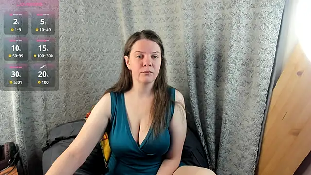 Snapshot of MiaLores chatting on November 9, 2025, 9:29 am MiaLores online show from November 9, 2025, 9:29 am