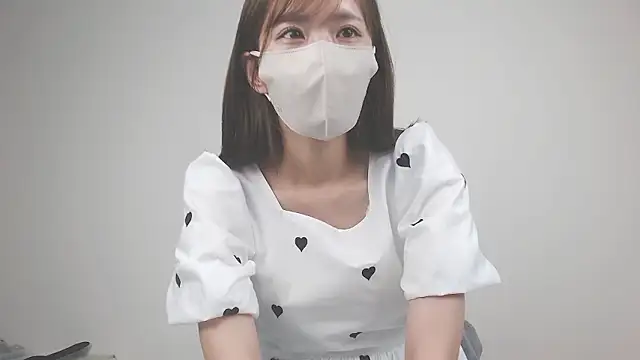 Snapshot of Minami_jjj chatting on September 10, 2025, 1:16 am Minami jjj online show from September 10, 2025, 1:16 am