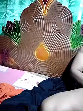 Snapshot of Mistompa24 chatting on October 14, 2025, 4:19 pm Mistompa24 online show from October 14, 2025, 4:19 pm