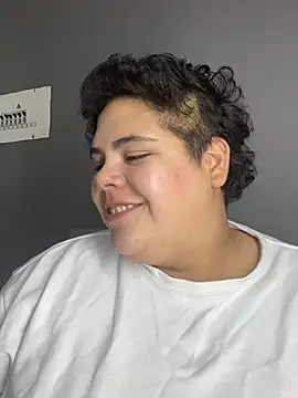 Hailey Curvy online show from July 28, 2026, 11:17 am