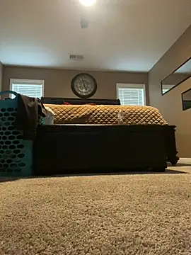 ReShawn24TM online show from November 30, 2025, 8:57 pm