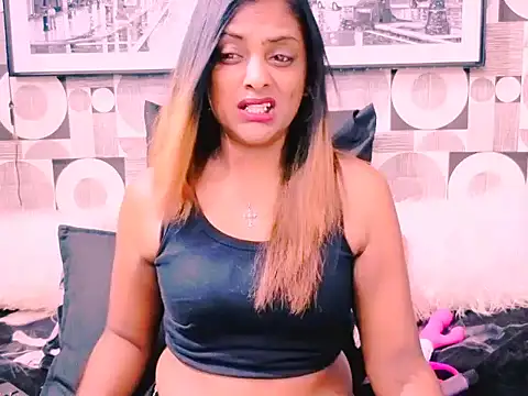 indianplaymatexx online show from November 9, 2025, 5:11 pm