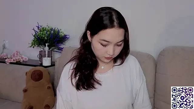 ColettaMejias online show from February 4, 2026, 8:03 pm