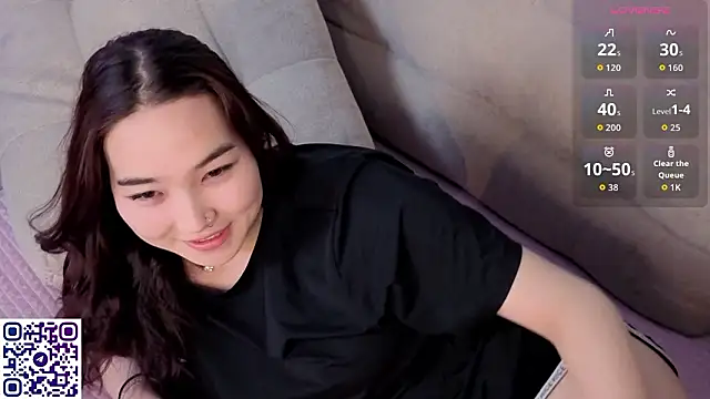 ColettaMejias online show from February 8, 2026, 8:23 pm