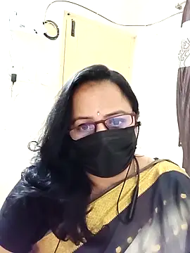 Snapshot of Ananya_flower chatting on November 18, 2025, 5:39 pm Ananya flower online show from November 18, 2025, 5:39 pm