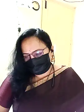 Snapshot of Ananya_flower chatting on November 21, 2025, 6:23 am Ananya flower online show from November 21, 2025, 6:23 am