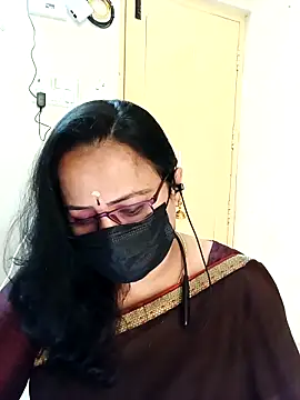 Snapshot of Ananya_flower chatting on November 28, 2025, 4:48 am Ananya flower online show from November 28, 2025, 4:48 am