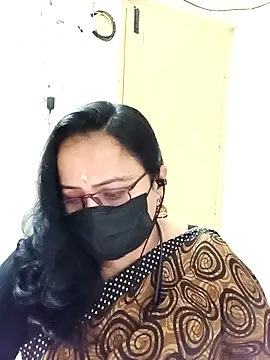 Snapshot of Ananya_flower chatting on December 2, 2025, 10:42 am Ananya flower online show from December 2, 2025, 10:42 am