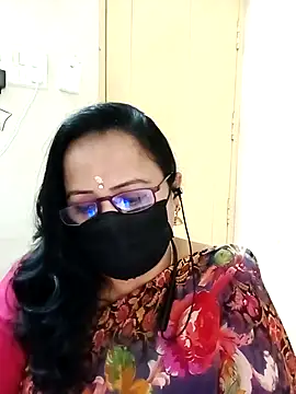 Snapshot of Ananya_flower chatting on December 23, 2025, 7:28 am Ananya flower online show from December 23, 2025, 7:28 am