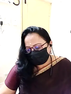 Snapshot of Ananya_flower chatting on January 7, 2026, 9:23 am Ananya flower online show from January 7, 2026, 9:23 am