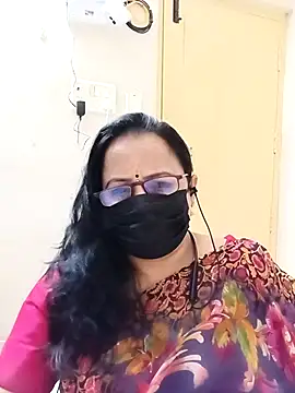 Snapshot of Ananya_flower chatting on February 20, 2026, 5:24 pm Ananya flower online show from February 20, 2026, 5:24 pm
