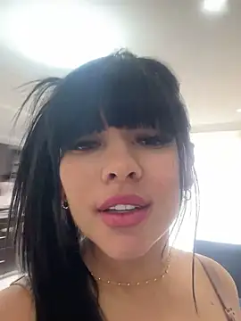 BrendaCrean online show from February 24, 2025, 11:32 am