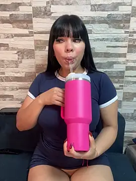 BrendaCrean online show from March 7, 2025, 11:40 am