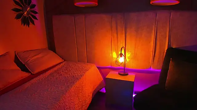 Skarleth Stiv online show from September 28, 2025, 10:31 am