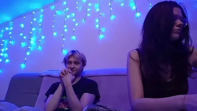 LaVostraDorothy online show from March 22, 2026, 6:33 pm