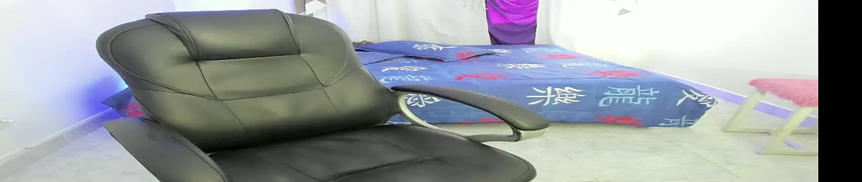 Aron Boyy online show from September 30, 2025, 8:47 pm