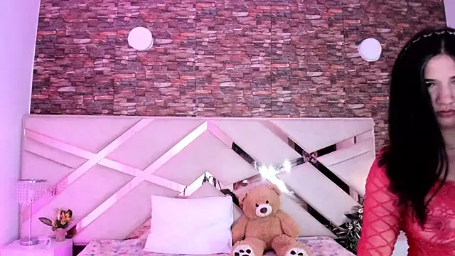 Valery Brand online show from December 4, 2025, 12:36 pm