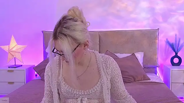 Jules night online show from February 12, 2026, 9:21 pm