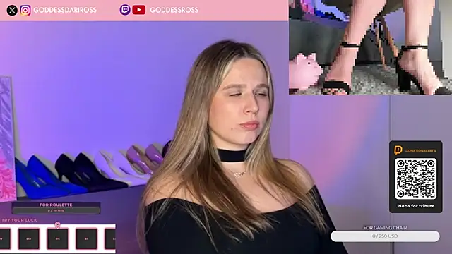 Snapshot of GoddessRoss chatting on November 7, 2025, 6:19 pm GoddessRoss online show from November 7, 2025, 6:19 pm