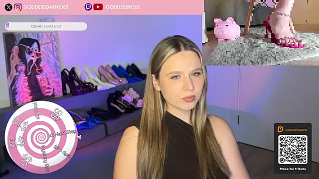 Snapshot of GoddessRoss chatting on November 27, 2025, 7:27 pm GoddessRoss online show from November 27, 2025, 7:27 pm