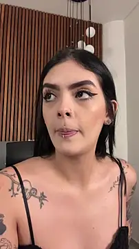 AliceRitter online show from April 4, 2026, 11:24 pm