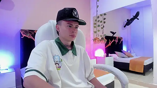 Nascary Fox online show from October 11, 2025, 8:18 pm