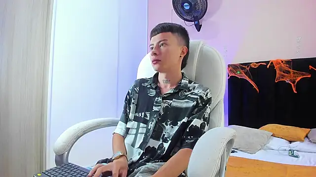 Nascary Fox online show from October 12, 2025, 1:10 pm