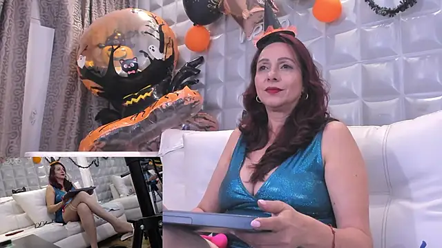 Madame Angelic  online show from October 25, 2025, 9:06 am