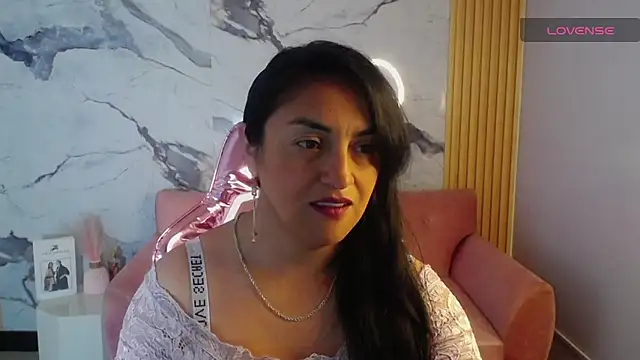 tamara ch1 online show from September 28, 2025, 12:10 pm