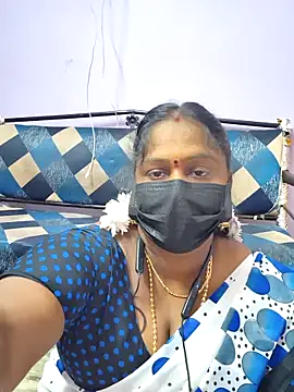 Snapshot of bakyasree143 chatting on October 21, 2025, 12:39 pm bakyasree143 online show from October 21, 2025, 12:39 pm