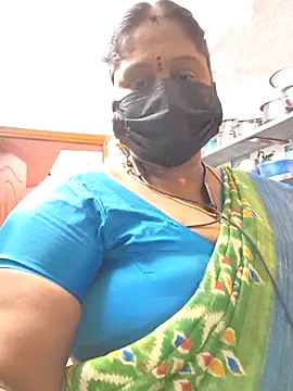 Snapshot of bakyasree143 chatting on November 10, 2025, 2:32 am bakyasree143 online show from November 10, 2025, 2:32 am