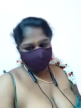 bakyasree143 online show from February 1, 2026, 7:45 pm