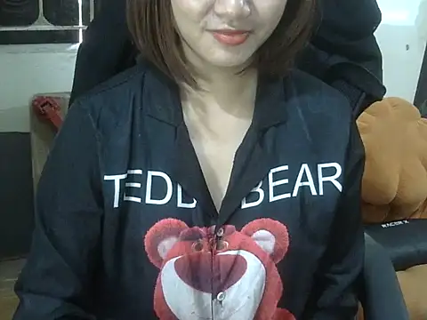 anna-sweet69 online show from March 7, 2026, 2:41 am