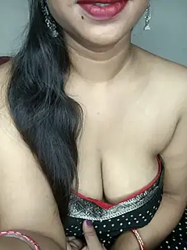 Snapshot of Komal_G chatting on September 18, 2025, 3:41 am Komal G online show from September 18, 2025, 3:41 am
