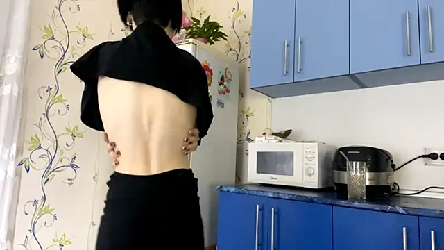 CandaceBlaze online show from October 12, 2025, 9:14 pm