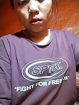 venu00 online show from October 3, 2025, 3:09 pm