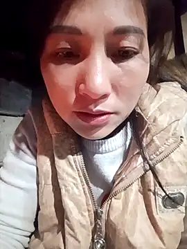 YAYAA-502 online show from December 23, 2025, 10:35 am